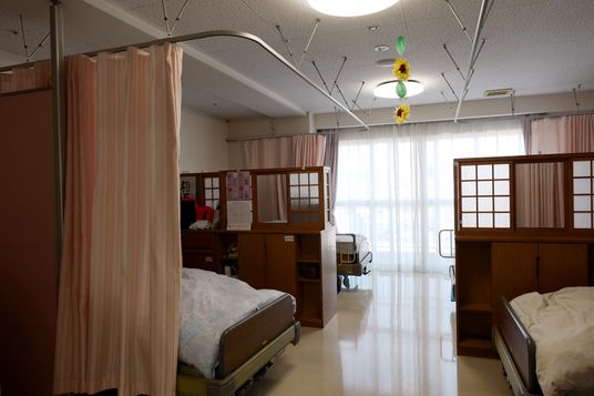 自然光の差し込む居室