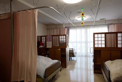 自然光の差し込む居室