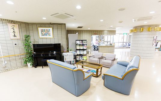 寛ぎのラウンジ空間
