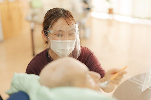 食事介助の様子