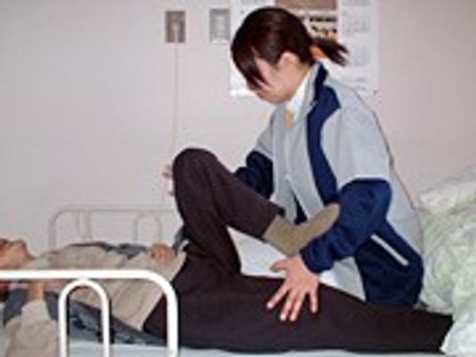 スタッフによるケアの様子