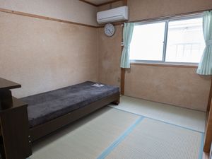 和室の居室風景