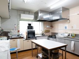 清潔なキッチン空間