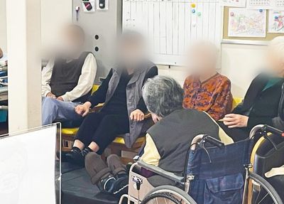 交流する利用者たち