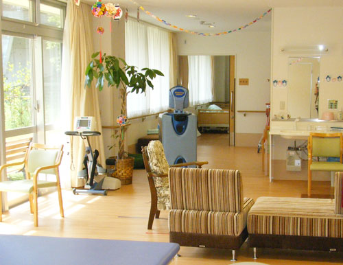 介護老人保健施設 垂水すみれ苑の外観