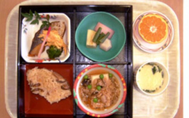 お食事の例膳