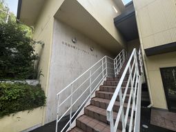 エントランスの階段