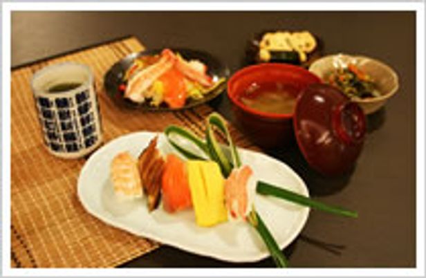 多彩な食事メニュー