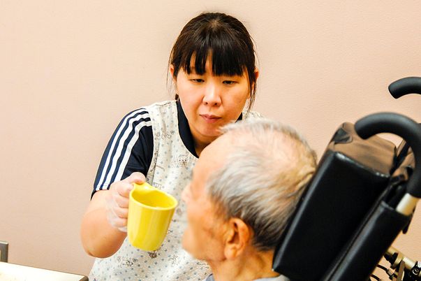 スタッフと利用者