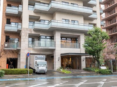 外観のモダンな建物