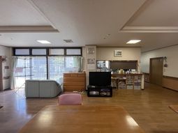 明るい共用スペース