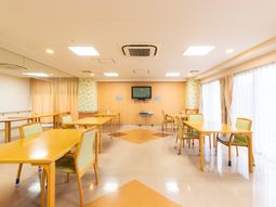 明るいダイニングルーム