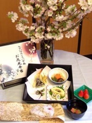 和風の彩り豊かな食事
