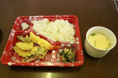 食事例お弁当容器