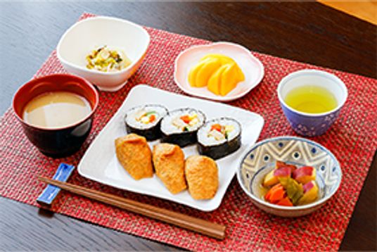 和食の食事セット