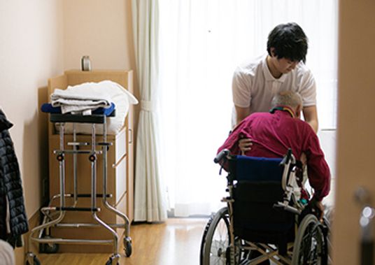 介助場面の居室