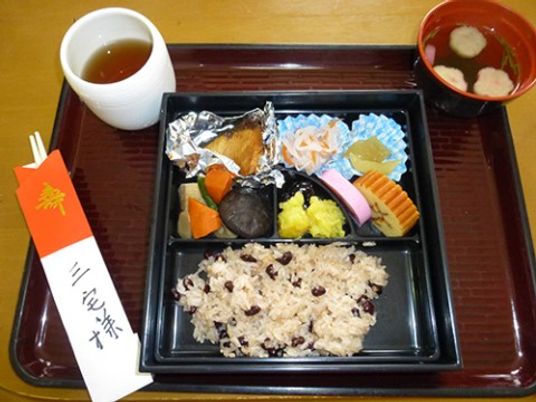 手書きメニューの食事セット
