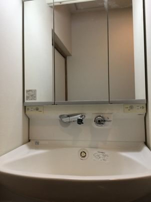 清潔な洗面台の構造