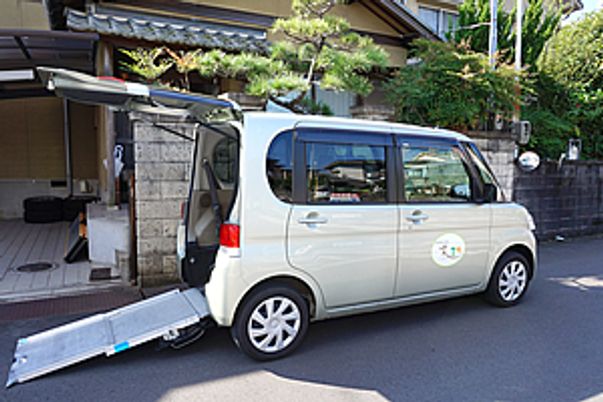 障がい者支援車両
