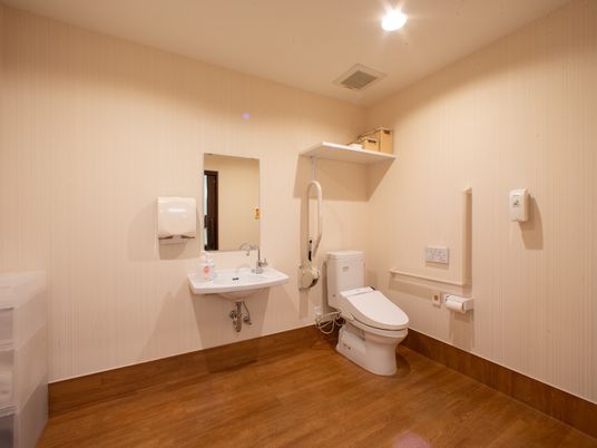 バリアフリー対応の浴室