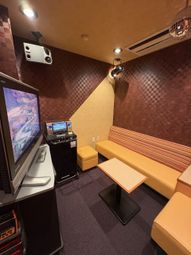 カラオケ設備と機器