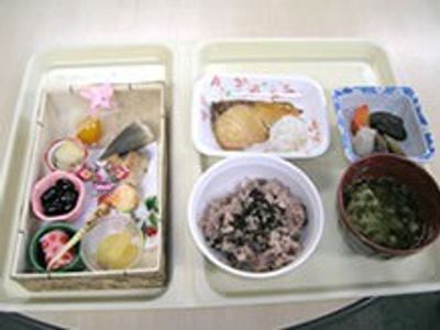 色とりどりの食事