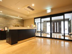 モダンなエントランス風景