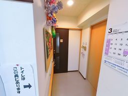 トイレ前の廊下