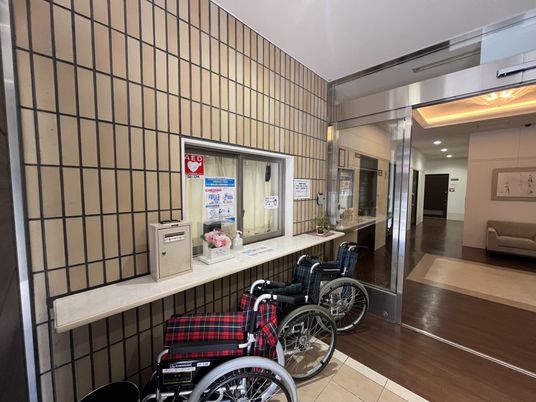 エントランスの車椅子