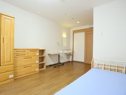 居室の明るい空間