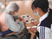 会話を楽しむ室内