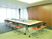 会議用テーブルのある部屋