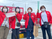 4人が作業中の様子