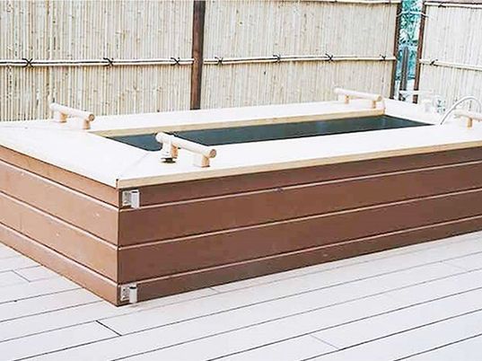 バリアフリー設計の浴室