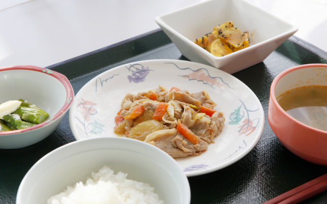 栄養バランス豊富な料理