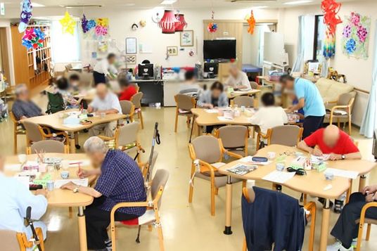 交流が広がる室内