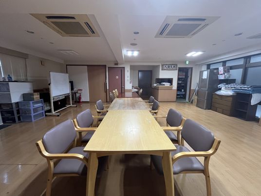 多目的室のテーブル