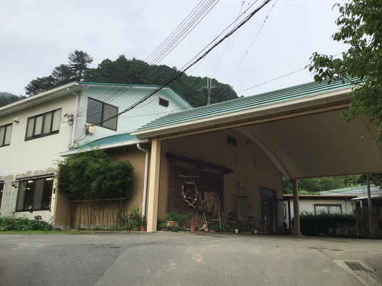 緑豊かな外観