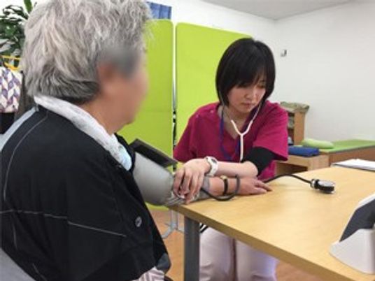 健康チェックのシーン