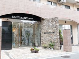 洗練されたエントランス風景