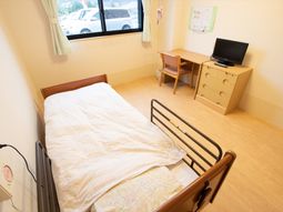 シンプルなベッドルーム