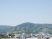 遠くに山が見える風景