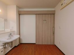 洗面台のある部屋