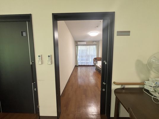 奥の見える居室