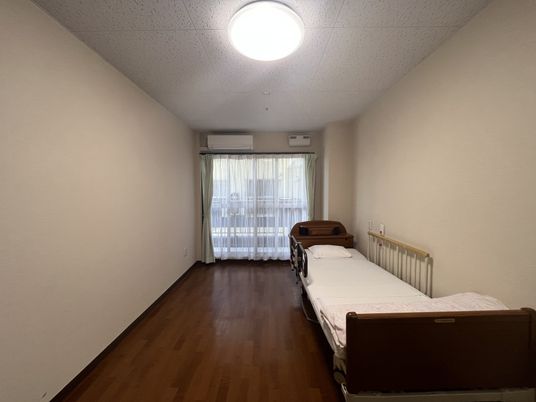 落ち着いた居室