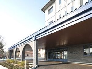 建物の出入口外観  