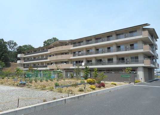 緑豊かな外観
