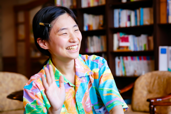 笑顔の人のラウンジ