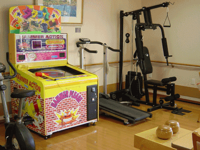 運動器具とレジャー機器の室内