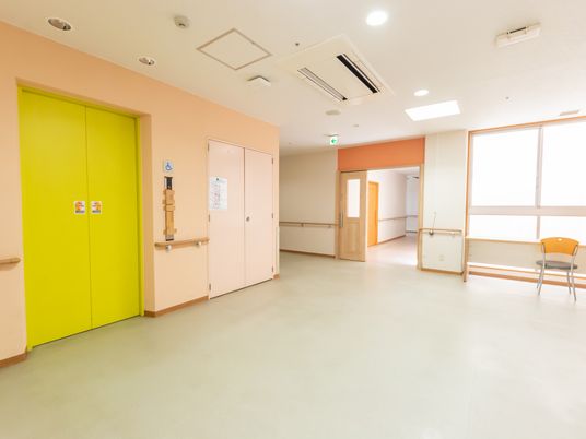 広々とした廊下